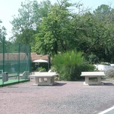 House La Palmyre Maison Mitoyenne Piscine Proximite Commerces Plages Et Foret Par Pistes Cyclables